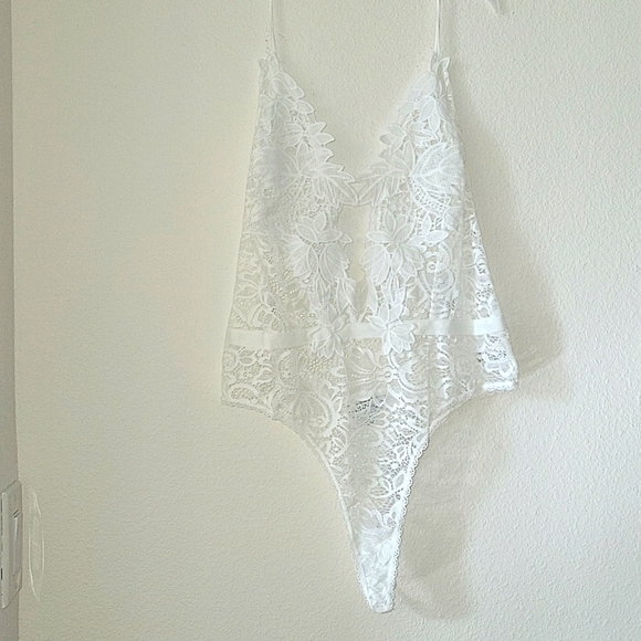 IN BLOOM by Jonquil  Stretch Lace Teddy Bodysuit, XL, Ivory, NWT - Picture 3 of 14